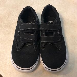 Toddler Boys Black Velcro Vans